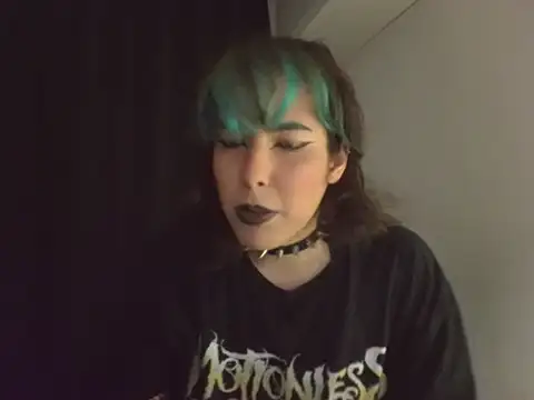 goth latina online show from 01.11.26