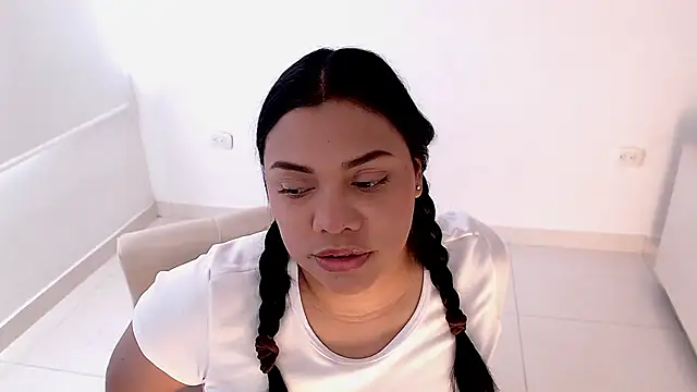 isabelateran online show from 07.17.26