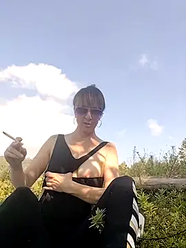 IVANNAFOXvh online show from 02.28.26