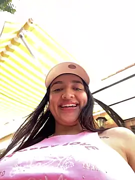 honey kendalll online show from 03.02.26