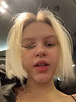 Snapshot of AshleyMur chatting on 02.10.26 AshleyMur online show from 02.10.26