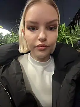 Snapshot of AshleyMur chatting on 02.11.26 AshleyMur online show from 02.11.26