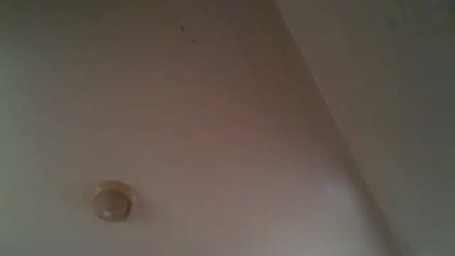 Snapshot of KellyKardashian chatting on 07.19.26 KellyKardashian online show from 07.19.26