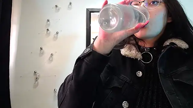 abril onnel online show from 01.23.25