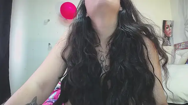 abril onnel online show from 02.22.25