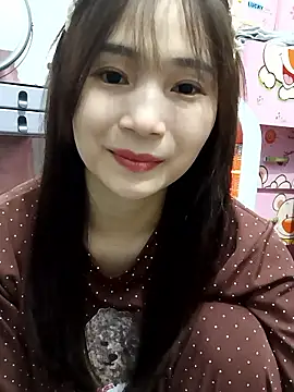 Snapshot of cupboard-1 chatting on 01.08.26 cupboard-1 online show from 01.08.26