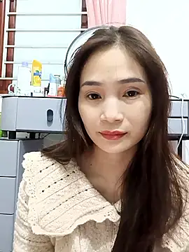 Snapshot of cupboard-1 chatting on 01.12.26 cupboard-1 online show from 01.12.26