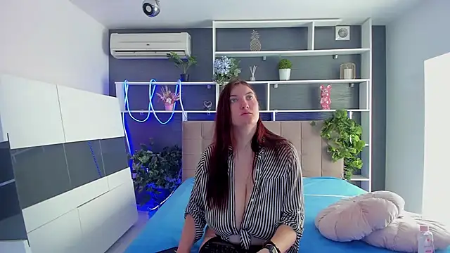 StephieRousee online show from 03.11.26