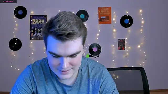 Snapshot of theo_drift chatting on 02.28.26 theo drift online show from 02.28.26