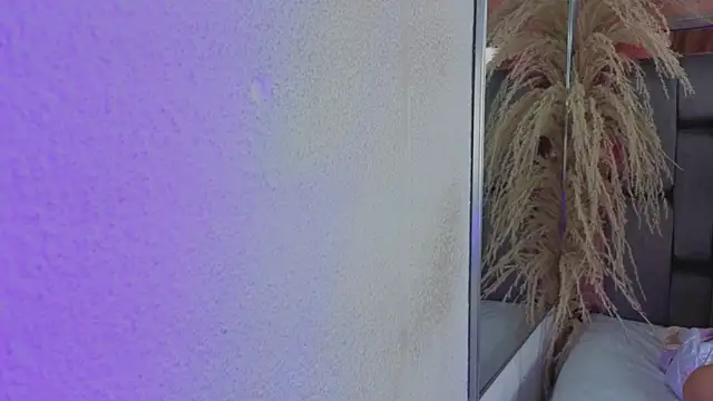 Missy 22  online show from 03.15.26