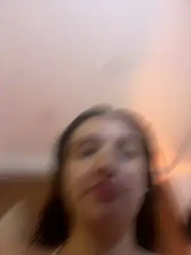 Snapshot of Violett_hott_ chatting on 05.22.26 Violett hott online show from 05.22.26
