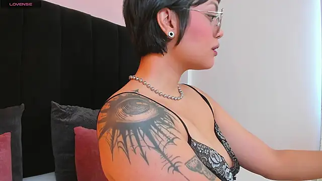 barbara mmoon online show from 03.11.26