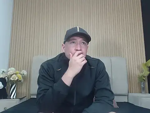 LesterJoness online show from 01.07.26