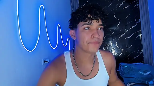 jamescurly00 online show from 01.11.26