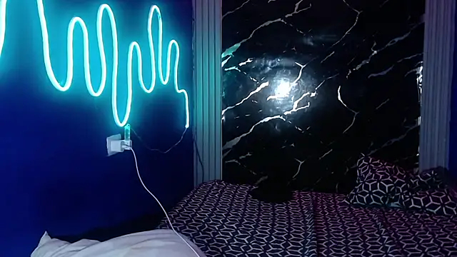 jamescurly00 online show from 04.08.26