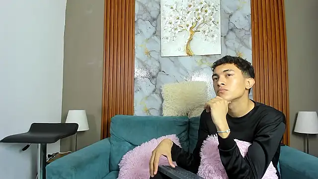 AVENGER BOYS2026 online show from 03.12.26