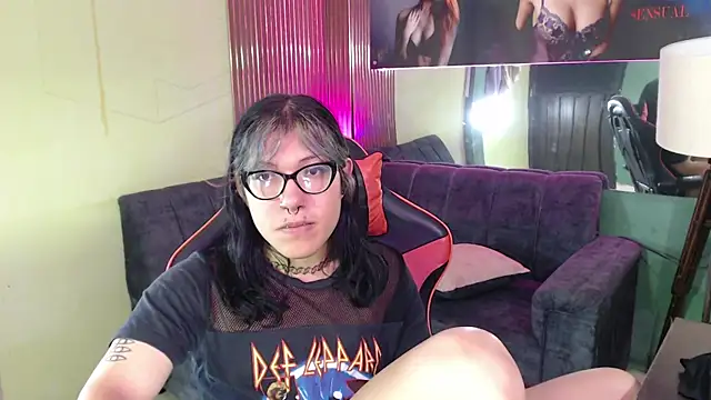 Snapshot of lilith_ayanami chatting on 05.04.26 lilith ayanami online show from 05.04.26