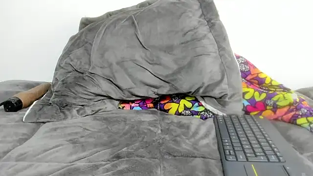 Sarah sumemers online show from 03.11.26