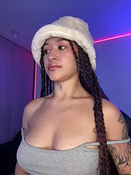 crystal dlun online show from 03.16.26