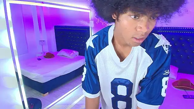 Cristal and luke online show from 04.02.26