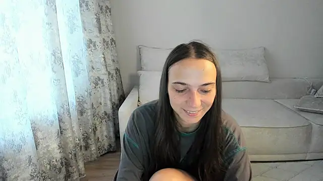 AnnaMized online show from 04.08.26
