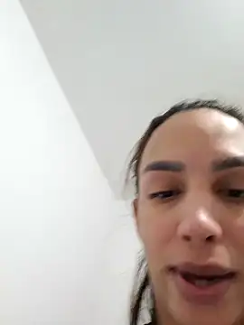 ofjuliaa online show from 02.24.26