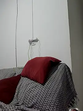 ofjuliaa online show from 04.01.26