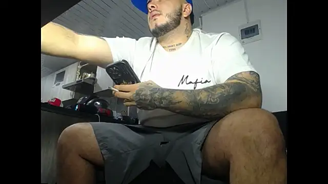 Snapshot of Nero_VanHelsing chatting on 03.20.26 Nero VanHelsing online show from 03.20.26