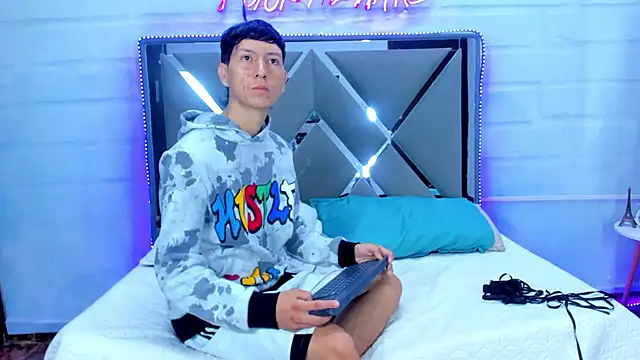 BunnyLove  online show from 03.23.26