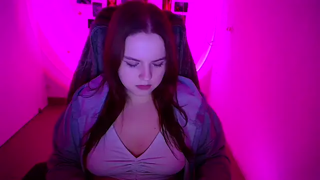 Kitty Mia Kitty online show from 02.14.26