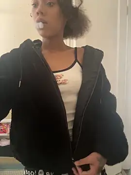 Tamiii420 online show from 02.27.26