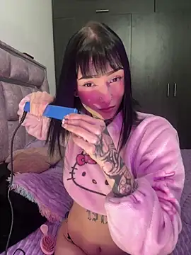 Snapshot of dulce-katt chatting on 02.23.26 dulce-katt online show from 02.23.26