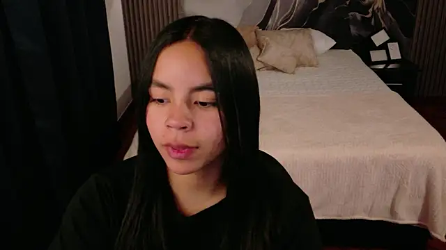 SofiaMante  online show from 02.24.26