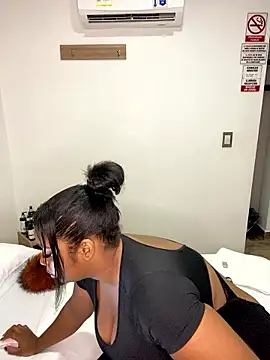 Snapshot of NataliaMillers chatting on 01.14.26 NataliaMillers online show from 01.14.26