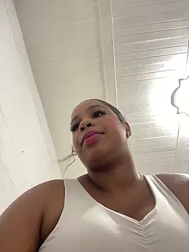 Snapshot of NataliaMillers chatting on 02.25.26 NataliaMillers online show from 02.25.26