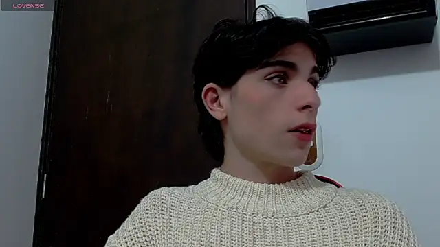 lilithot23 online show from 01.12.26