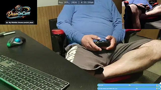 Snapshot of DeanonCam chatting on 05.09.26 DeanonCam online show from 05.09.26