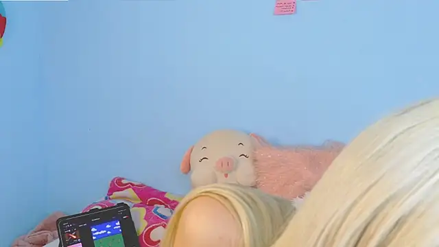 Snapshot of Sabrinabiyers chatting on 02.04.26 Sabrinabiyers online show from 02.04.26