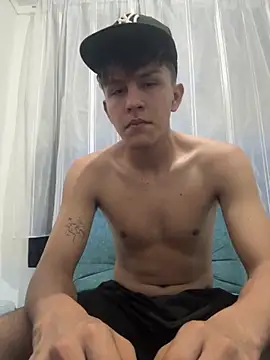 Snapshot of johnny_blake_ chatting on 02.11.26 johnny blake online show from 02.11.26