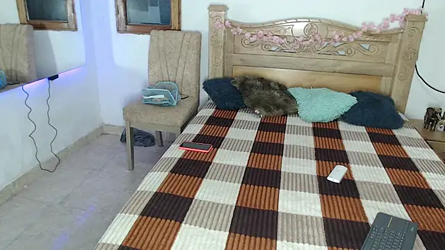 bratz glloe online show from 01.13.26