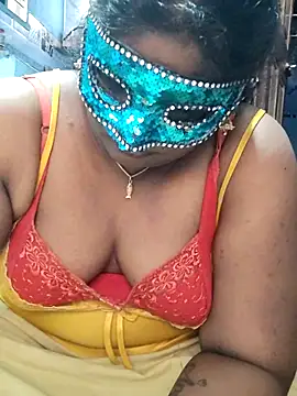 Snapshot of divyasree1431 chatting on 01.15.26 divyasree1431 online show from 01.15.26