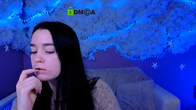 monica xcx online show from 05.19.26