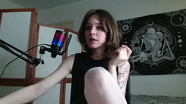 Snapshot of Mysterious_Toy chatting on 02.02.26 Mysterious Toy online show from 02.02.26