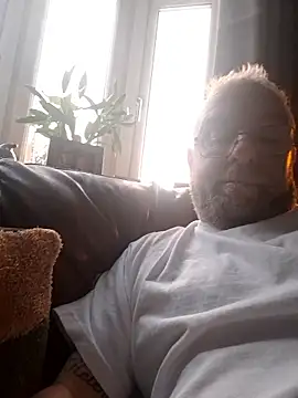 justenjoyingurcompany online show from 01.09.26