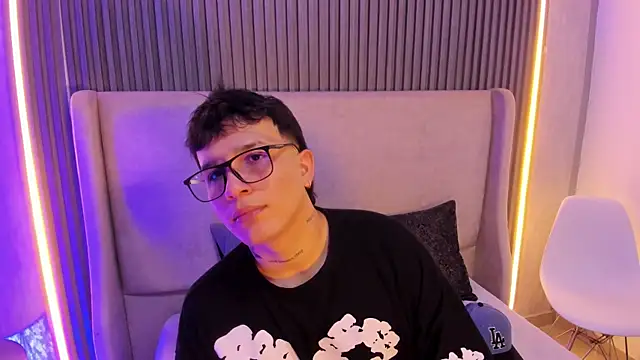 SamuParker online show from 01.13.26