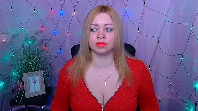 Snapshot of OliviaVerr chatting on 02.02.26 OliviaVerr online show from 02.02.26