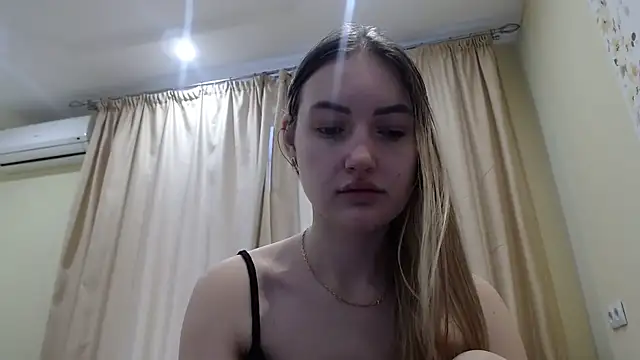 Snapshot of Eva_Harris chatting on 01.15.26 Eva Harris online show from 01.15.26