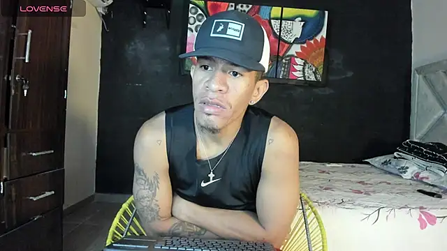 Snapshot of antonio_aguilarx chatting on 07.04.26 antonio aguilarx online show from 07.04.26