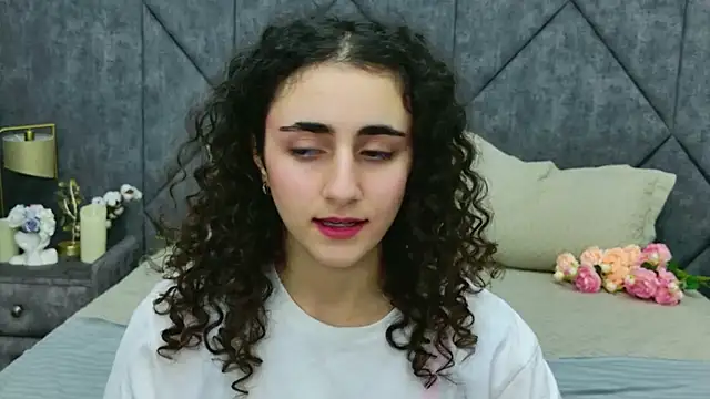 Snapshot of Susan_Fors chatting on 02.15.26 Susan Fors online show from 02.15.26