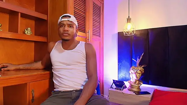 Latinblack 98 online show from 01.14.26